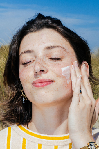 Monjour - Onzichtbare zonnespray - SPF 50 