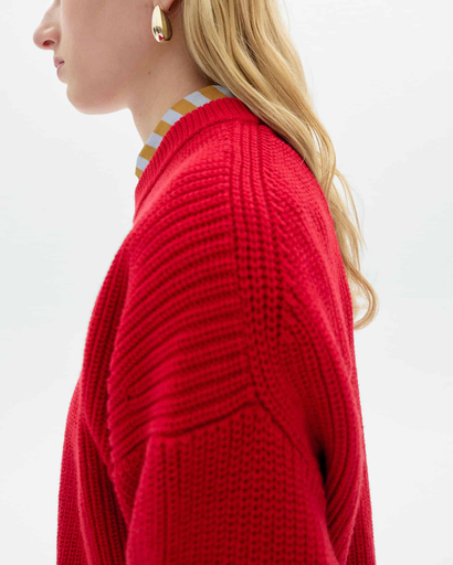 Thinking MU - Red carmen knitted sweater