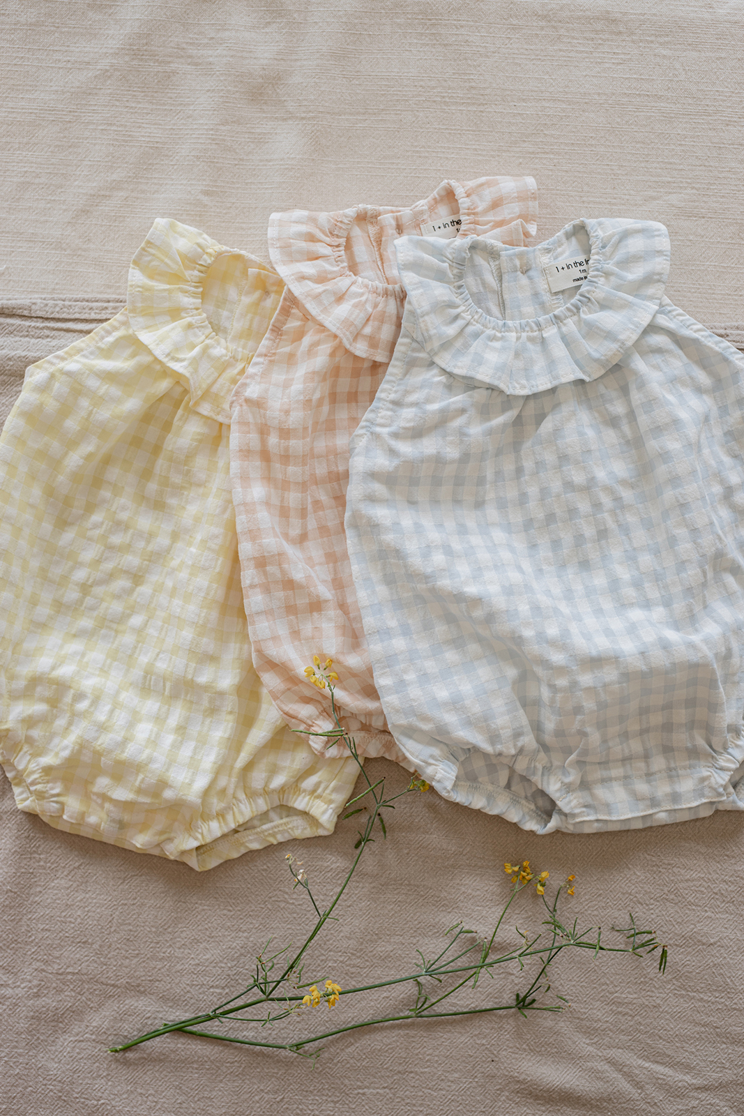 1+ in the family - Romper - Pastel-yellow - 3