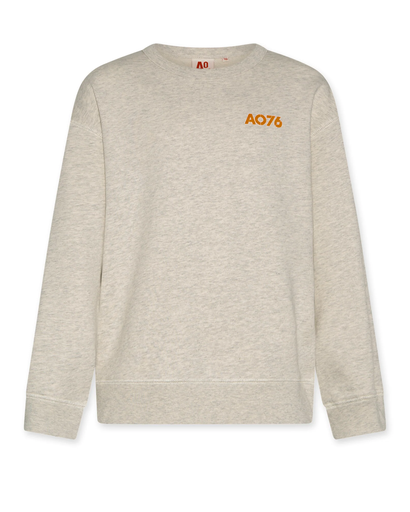 Ao76 - Oscar Sweater Happiness